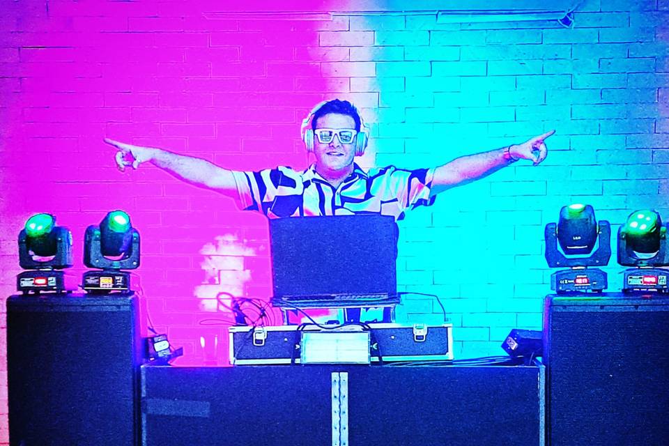 DJ Flavio Pingarilho