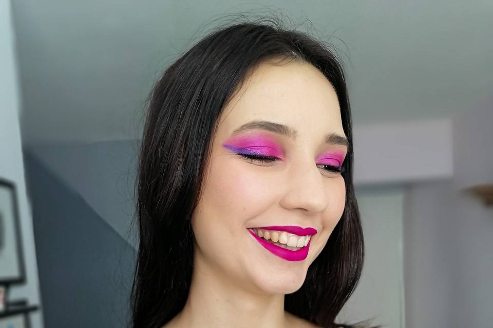 Make colorida pink com azul