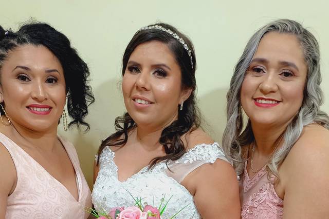 Beleza da noiva e madrinhas