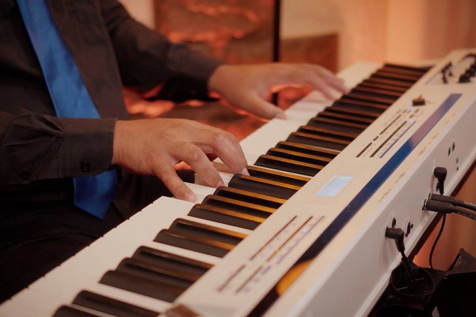 PIANISTA DA EQUIPE