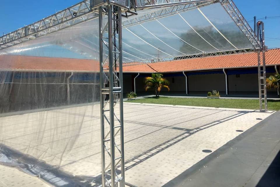 Tenda com fechamento cristal