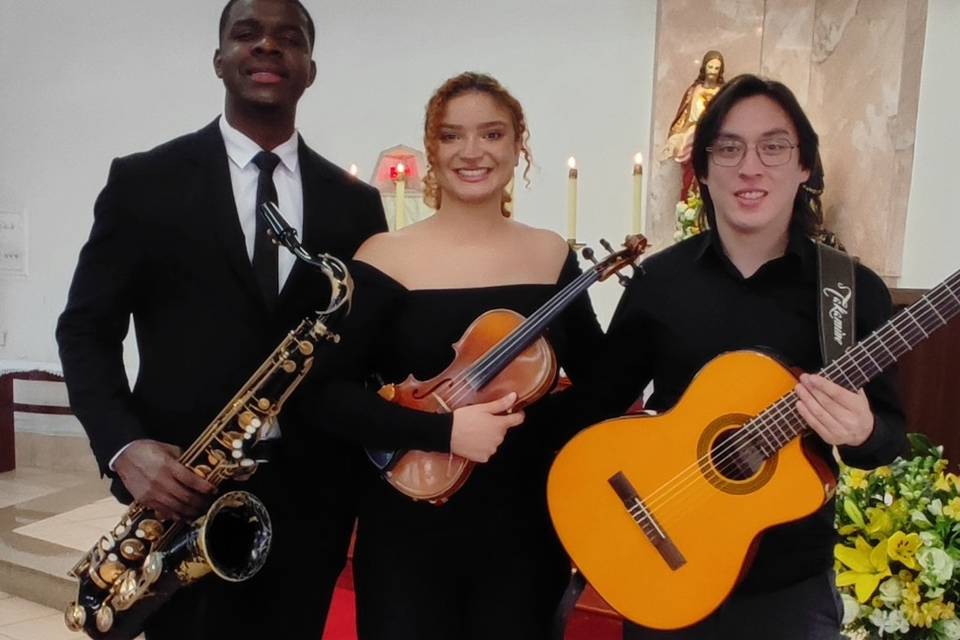 Violino + sax + violão