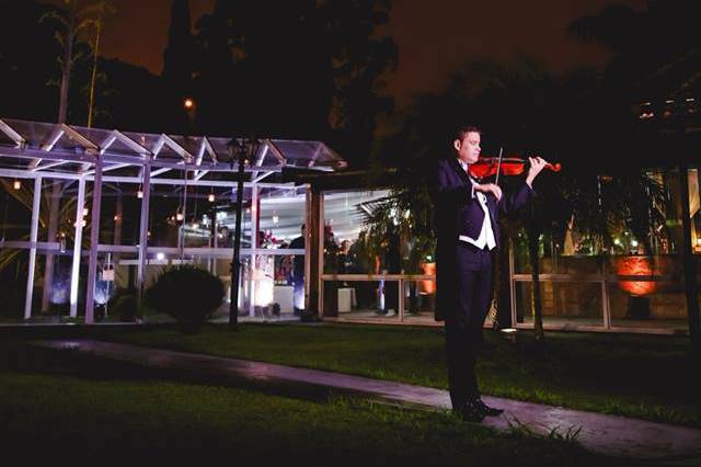 Banda e Orquestra Noventa Graus