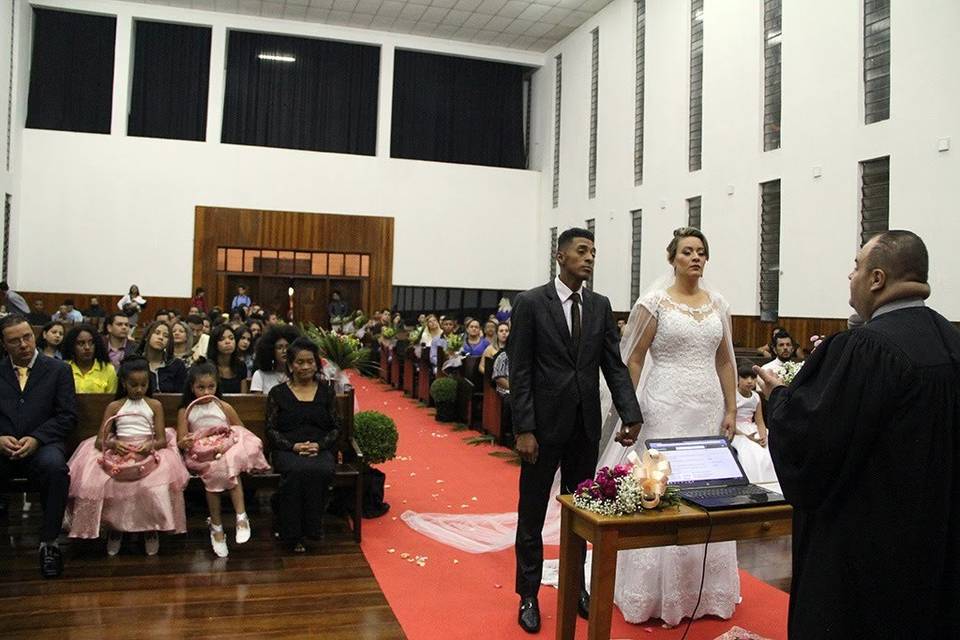 Espaço interno da maior igreja