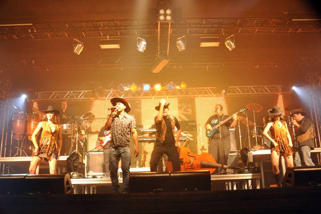 Banda Dreams