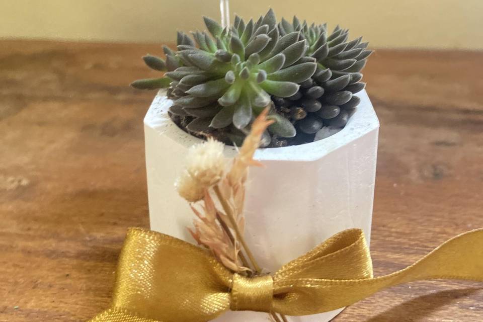 Gesso com laço e flor