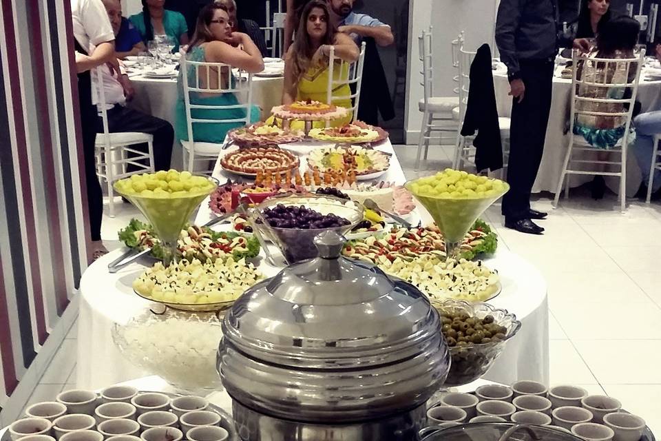 O melhor buffet para sua festa junina a domicilio. Aroma e Sabor