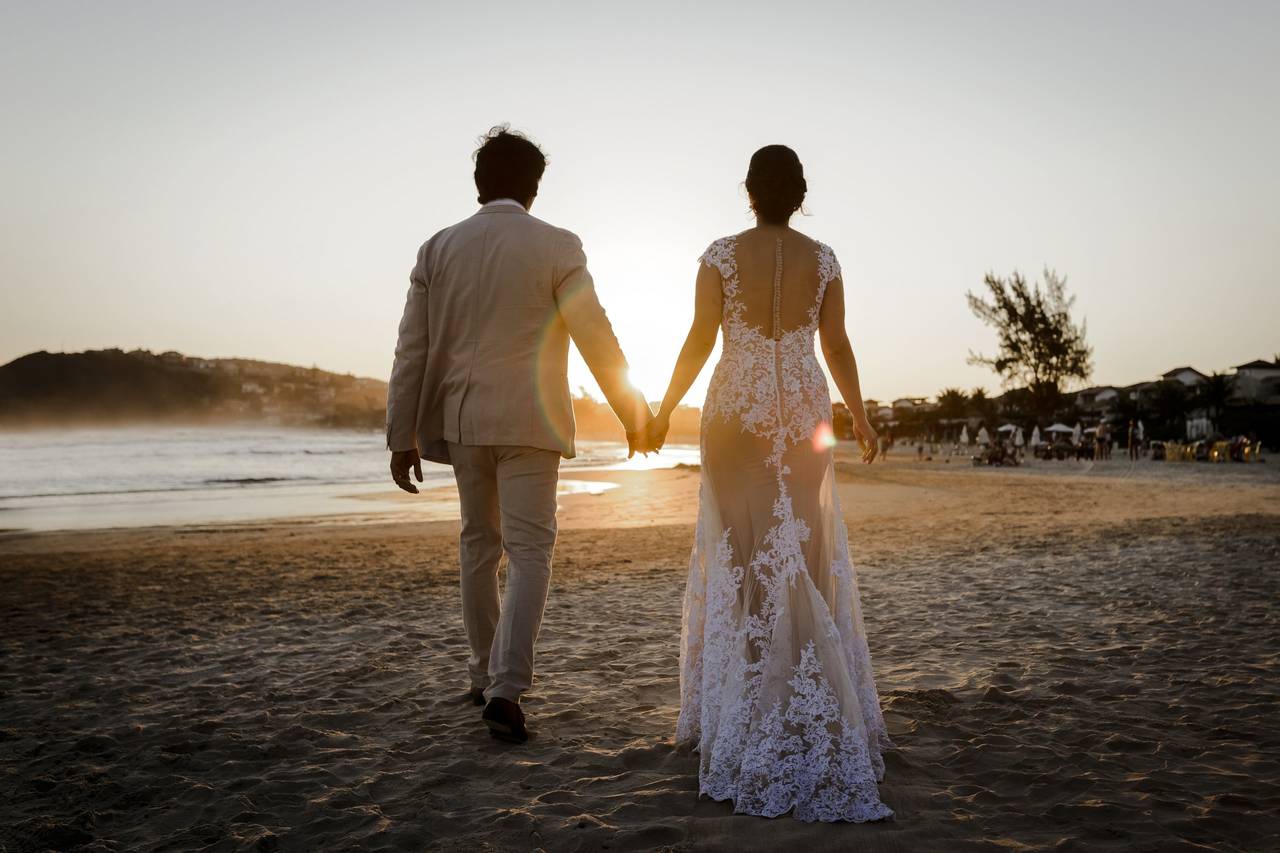 Prepare-se para o casamento mais romântico da sua vida 🥰⁣ ⁣ Faça a  cerimônia que você merece com o Serena Búzios Hotel!⁣ Veja nossos…