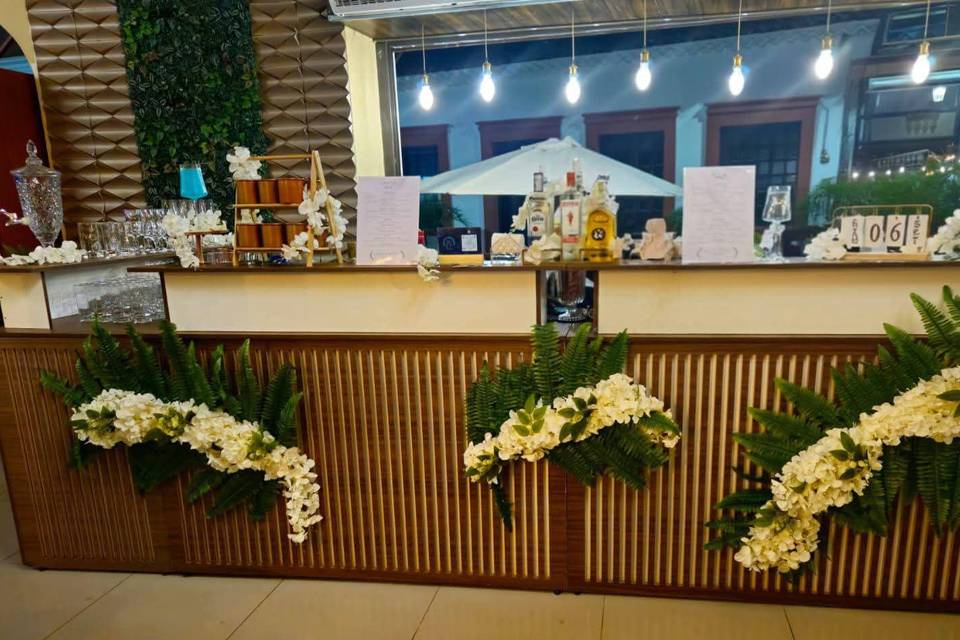 Bar Rustico