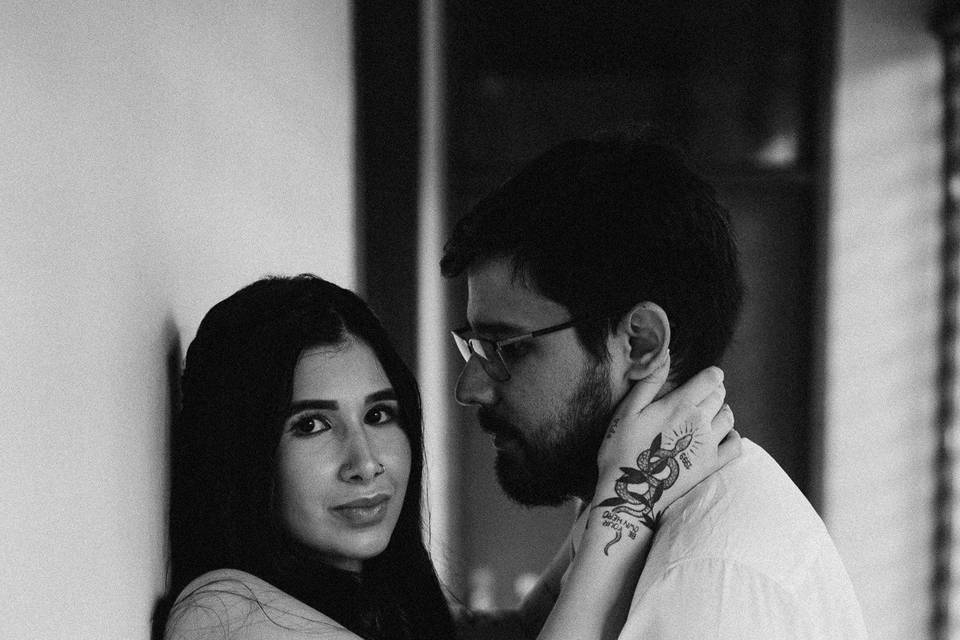 R & A prévia romântica