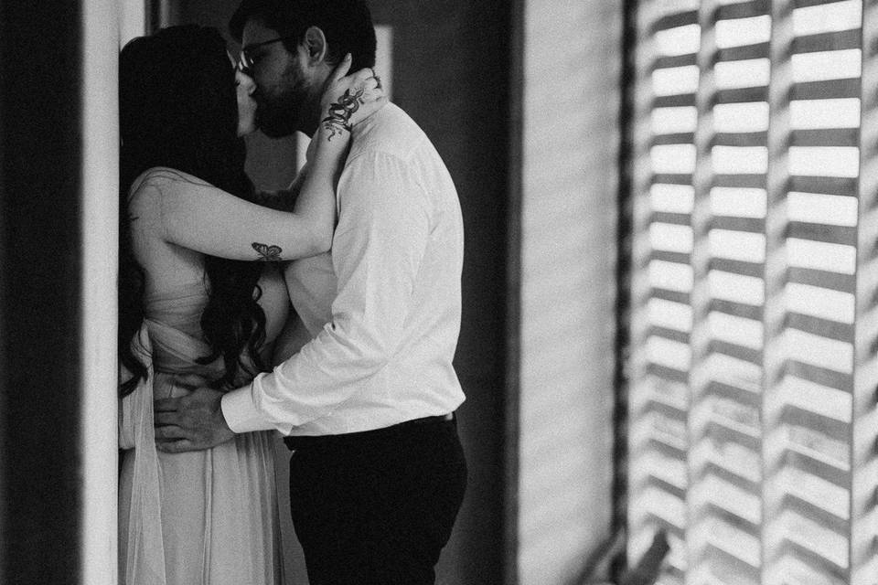 R & A prévia romântica