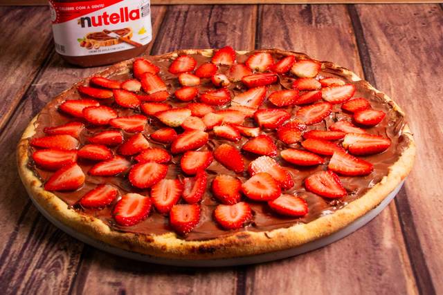 NUTELLA COM MORANGO