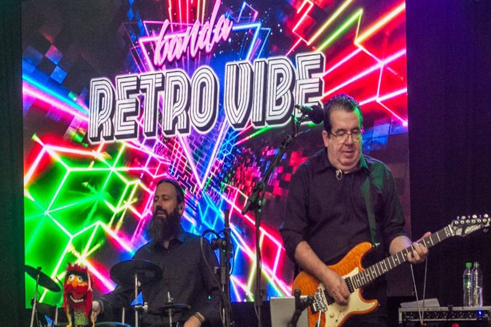 Banda retro vibe