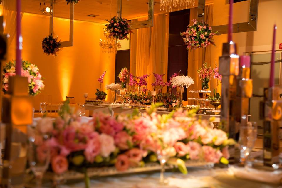 Luxo e harmonia entre flores