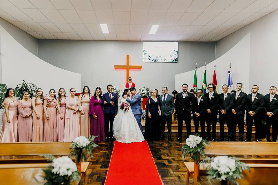 Organização Andréia Wrague