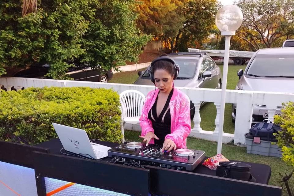 AT Som Dj