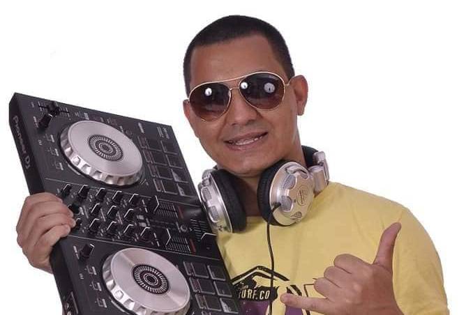 Foto de Estúdio - Dj Adoniran Oficial