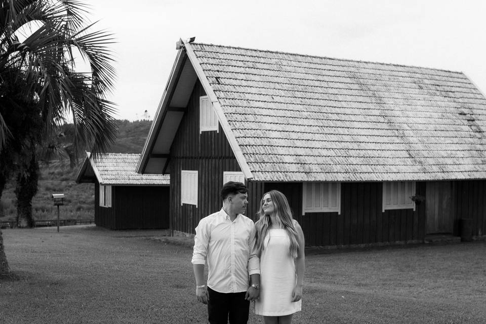 Julia & Assis