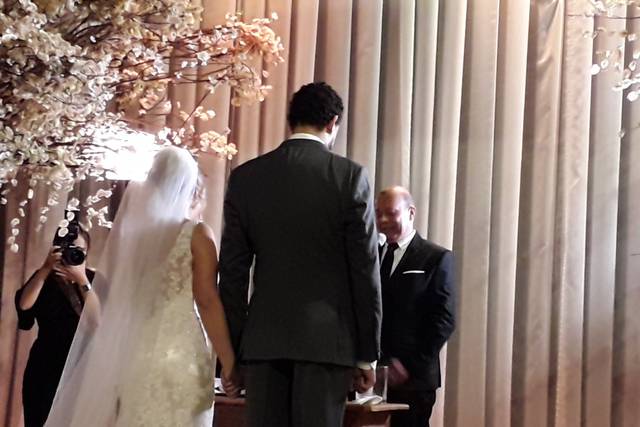 Celebrante no Spazio Giardini