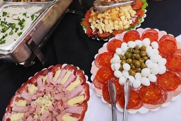 Mesa de acompanhamentos