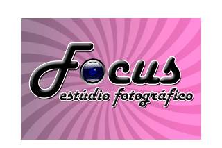 Focus Estúdio Fotográfico  Logo Empresa