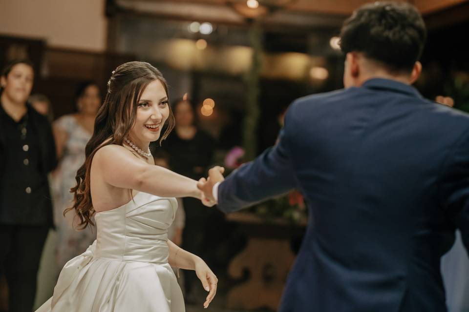 Dança dos noivos