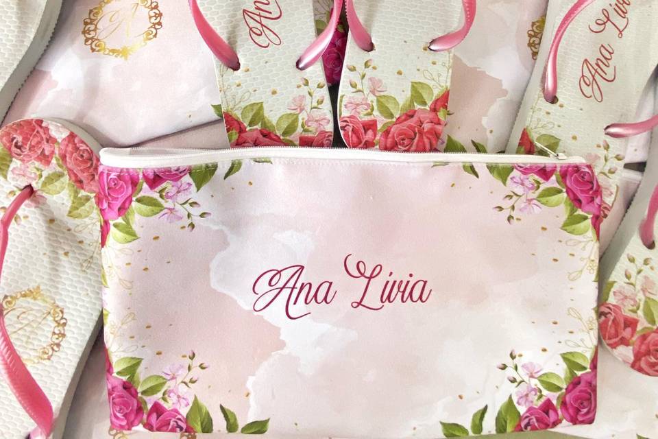 Chinelos com necessaire