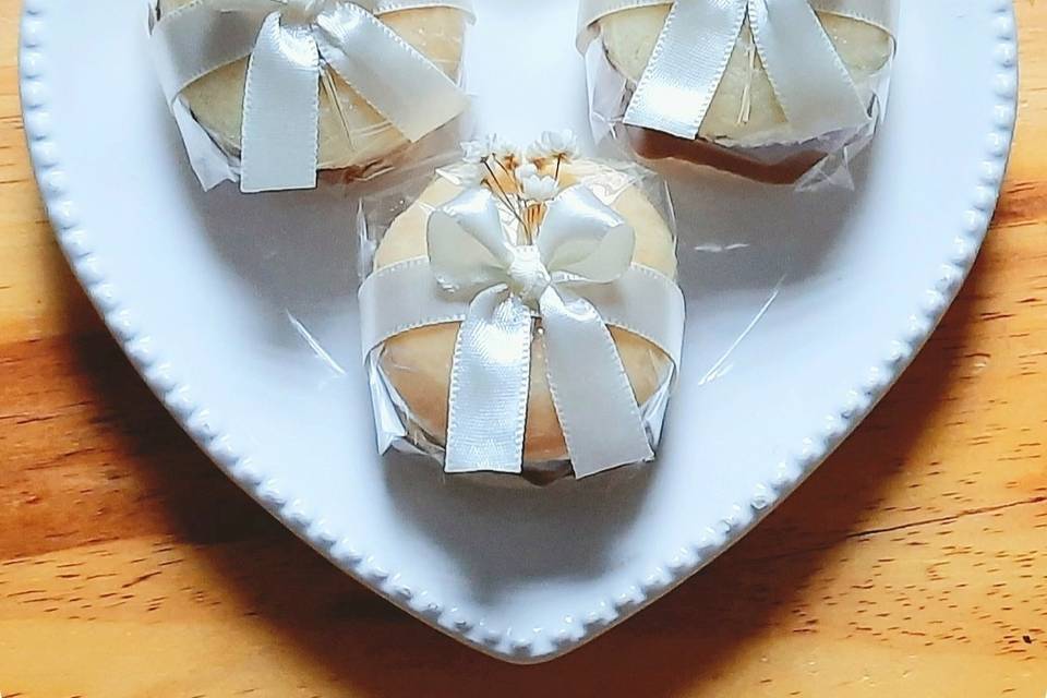 Embalagem celofane e flores se