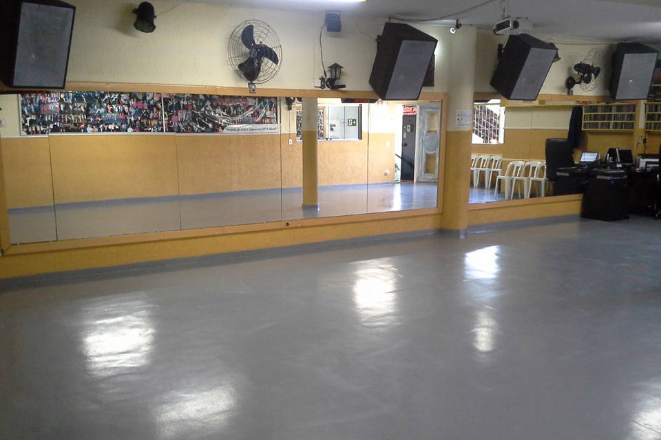 Studio de dança Renato Mota