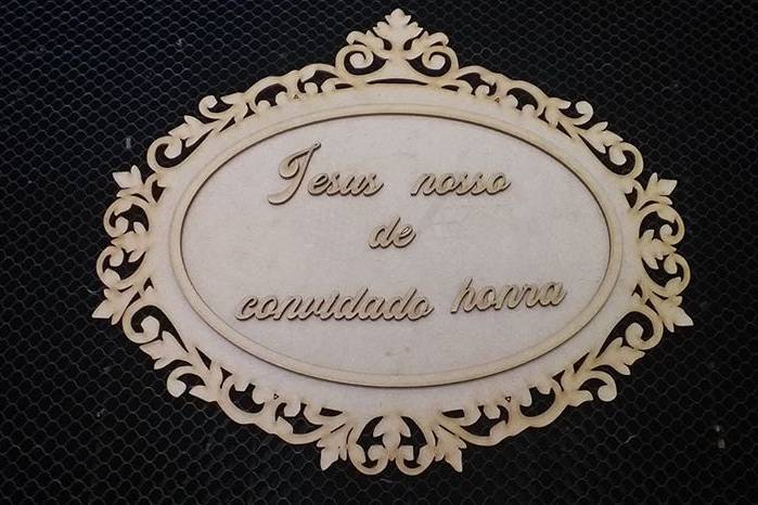 Placa com letras soltas 35cm