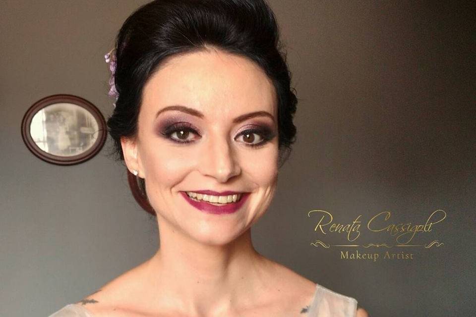 Renata Cassigoli - Penteado & Maquiagem