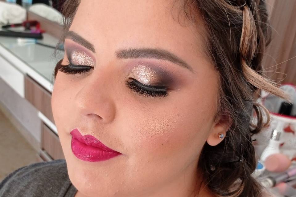 Fabi Sacramento Makeup