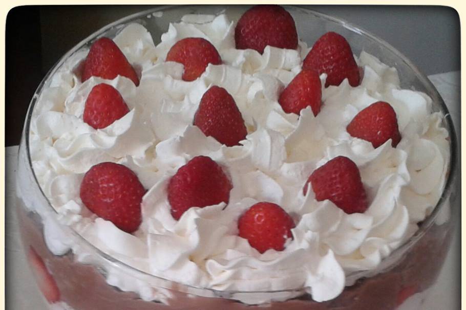 Torta mousse de morango