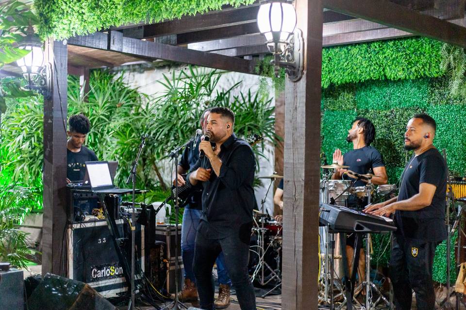 Vitor Sá e banda