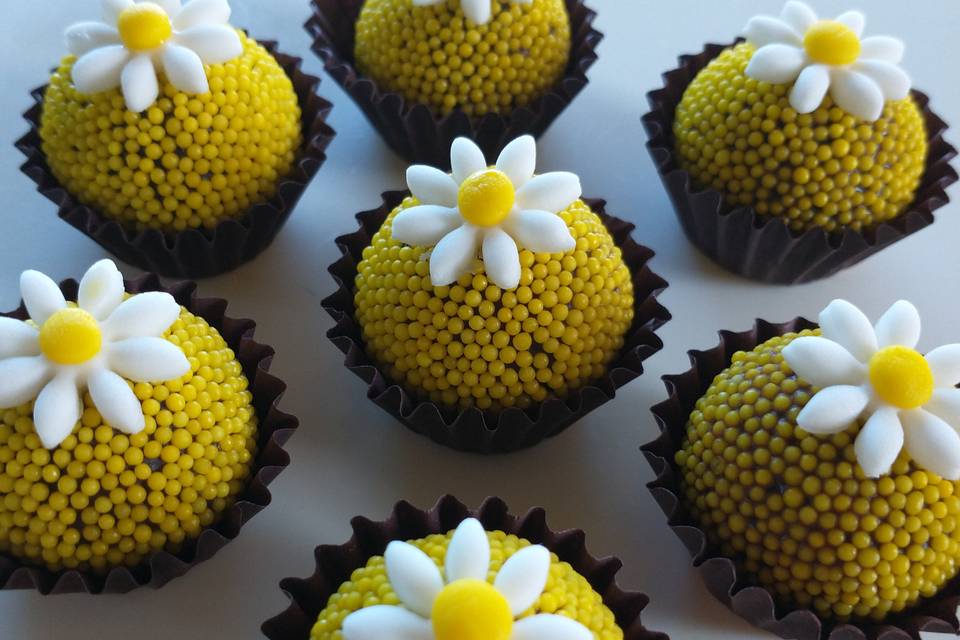 Brigadeiros Decorados