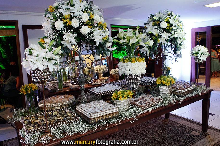 Mesa de doces - Buffet