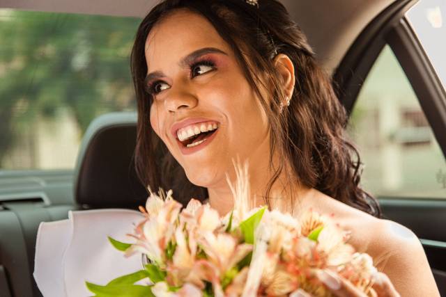 Noiva com buquê