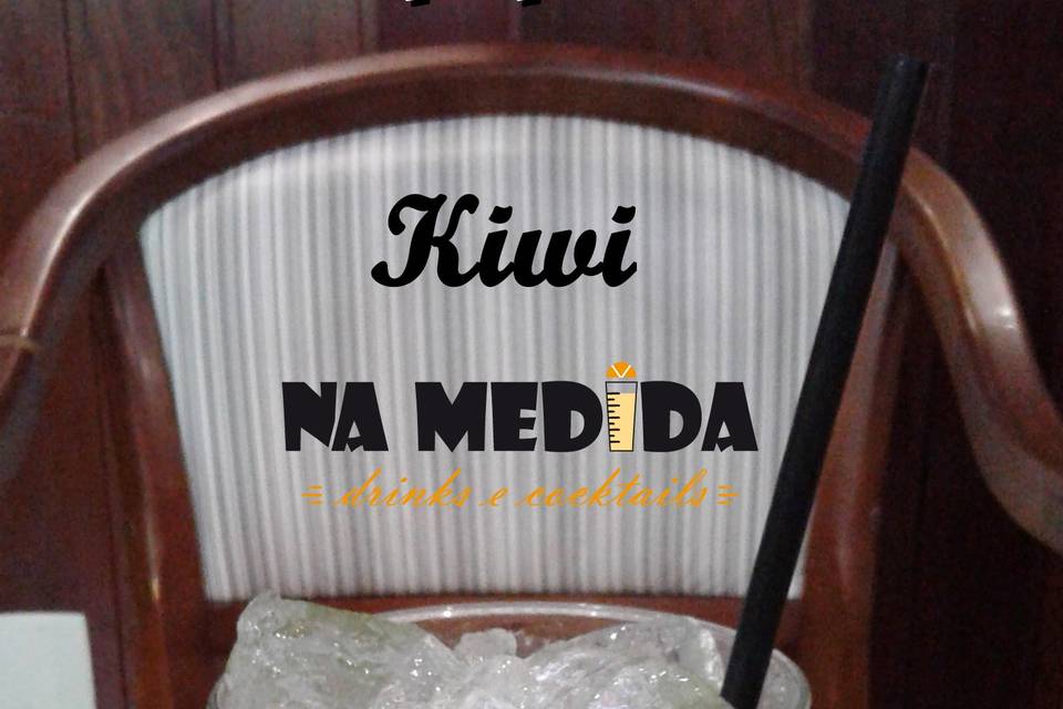 Caipifruta de kiwi