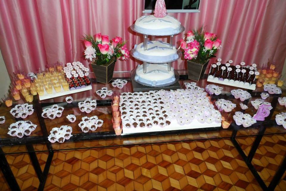 Carolina Doces Finos e Eventos