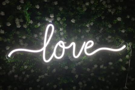 Neon Instagramável - Love