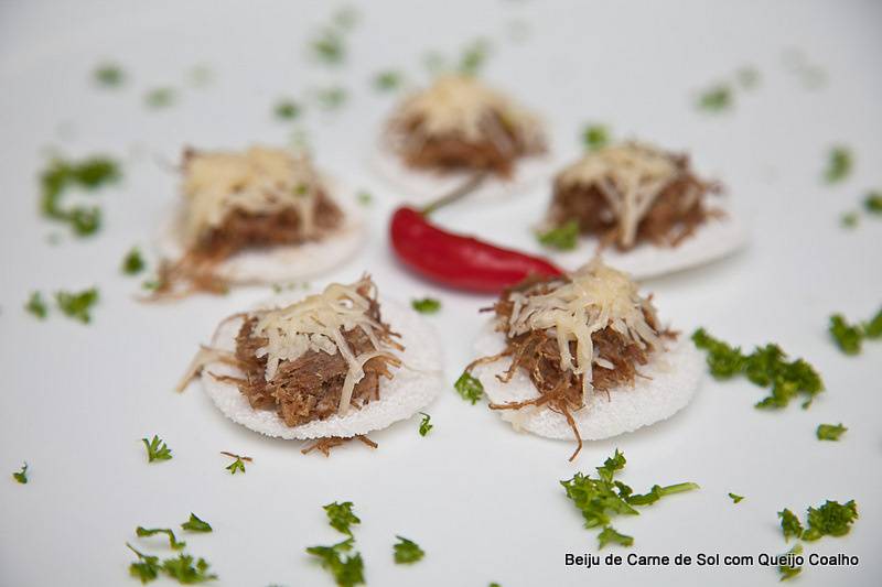 Carne de sol e queijo coalho