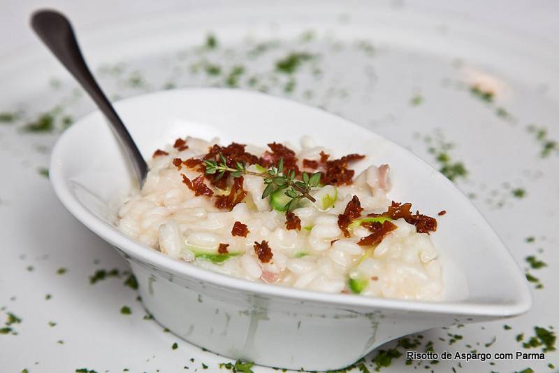 Risotto de aspargos com parma