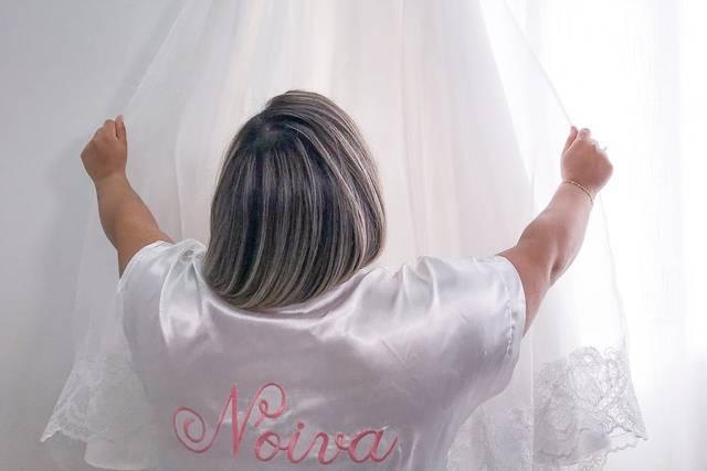 Noiva com vestido