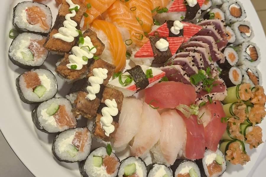 Rodízio de comida japonesa
