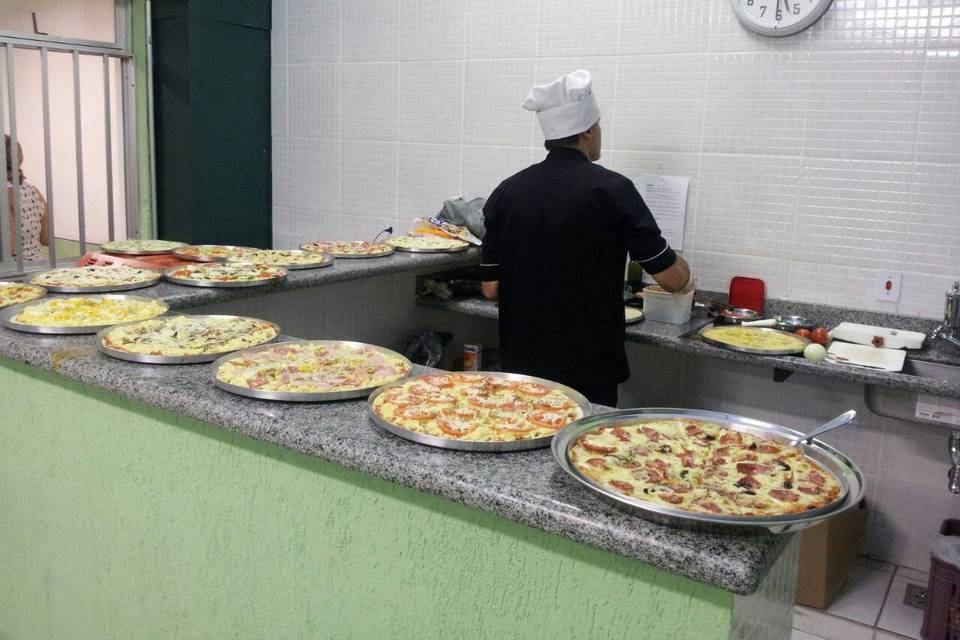 pizza de portuguesa e frango catupiry – Foto de Super Pizza, Maceió -  Tripadvisor
