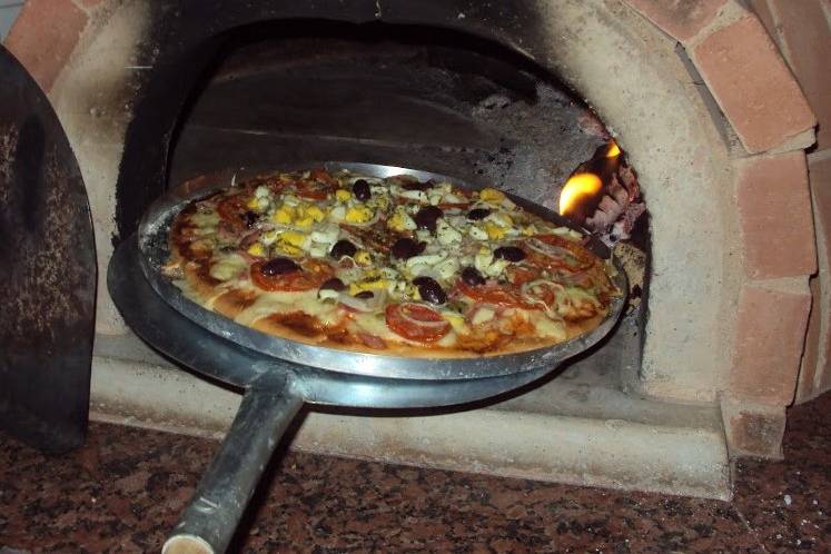 pizza de portuguesa e frango catupiry – Foto de Super Pizza, Maceió -  Tripadvisor