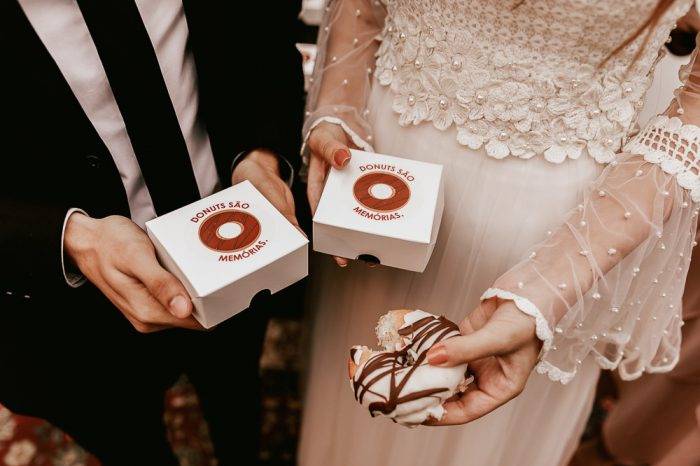 Holy Donuts - Mini Cake