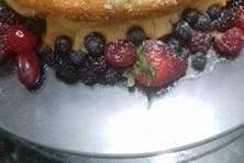 Bolo naked cake com frutas