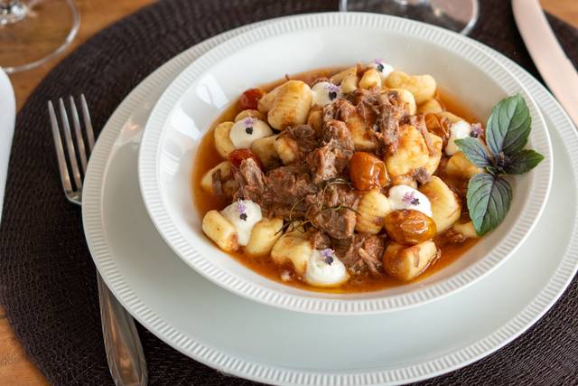 Gastronomia própria do espaço!
