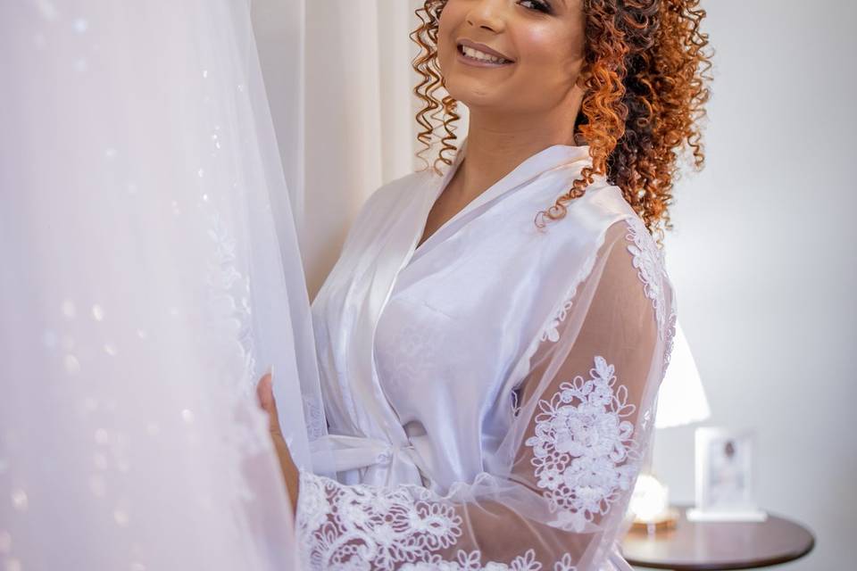 Juliana Meira Makeup